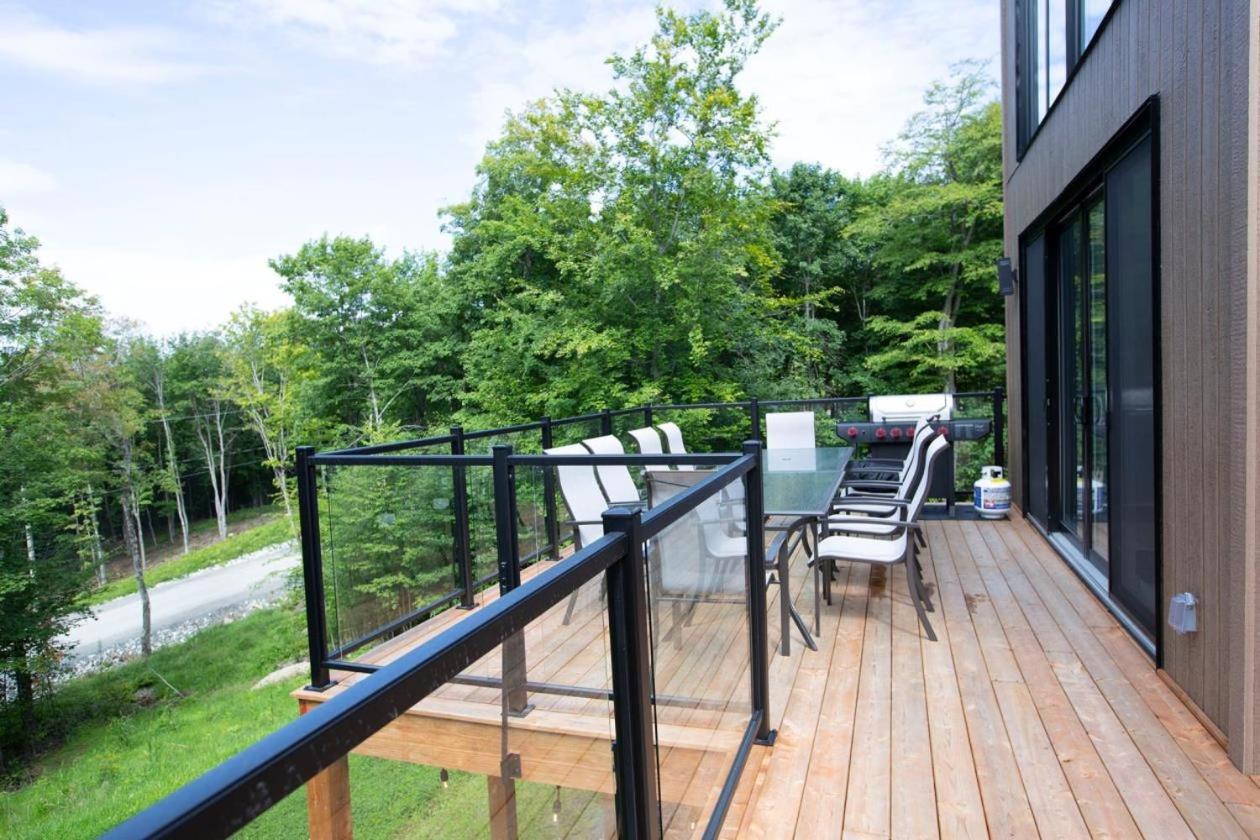 La Conception Chalet Serenity - Mont Tremblant Ski - Spa Sauna Wifi Tv Privet Chic Modern Houseヴィラ エクステリア 写真