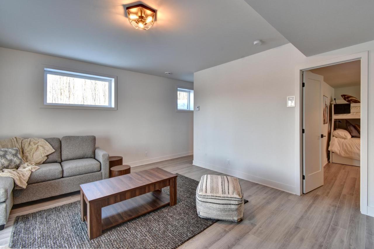 La Conception Chalet Serenity - Mont Tremblant Ski - Spa Sauna Wifi Tv Privet Chic Modern Houseヴィラ エクステリア 写真