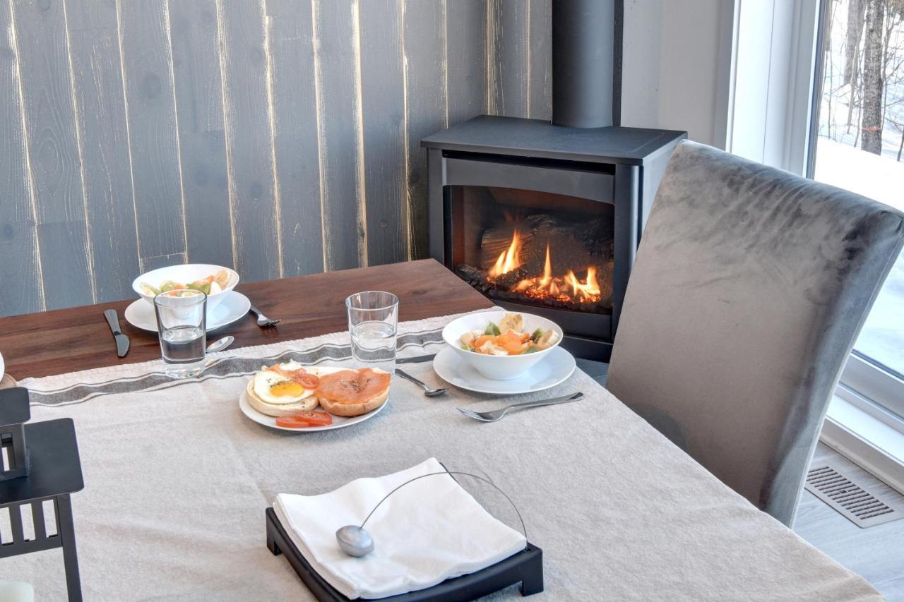 La Conception Chalet Serenity - Mont Tremblant Ski - Spa Sauna Wifi Tv Privet Chic Modern Houseヴィラ エクステリア 写真