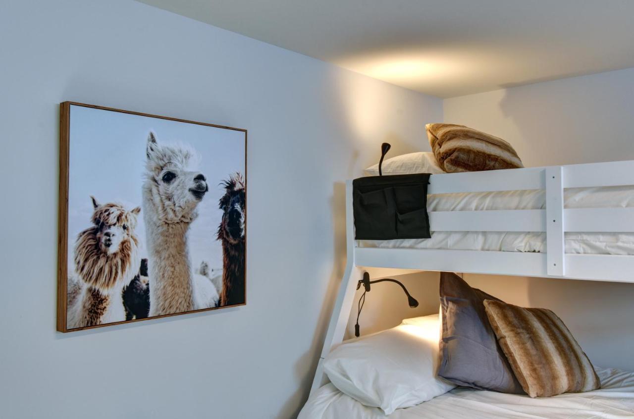 La Conception Chalet Serenity - Mont Tremblant Ski - Spa Sauna Wifi Tv Privet Chic Modern Houseヴィラ エクステリア 写真
