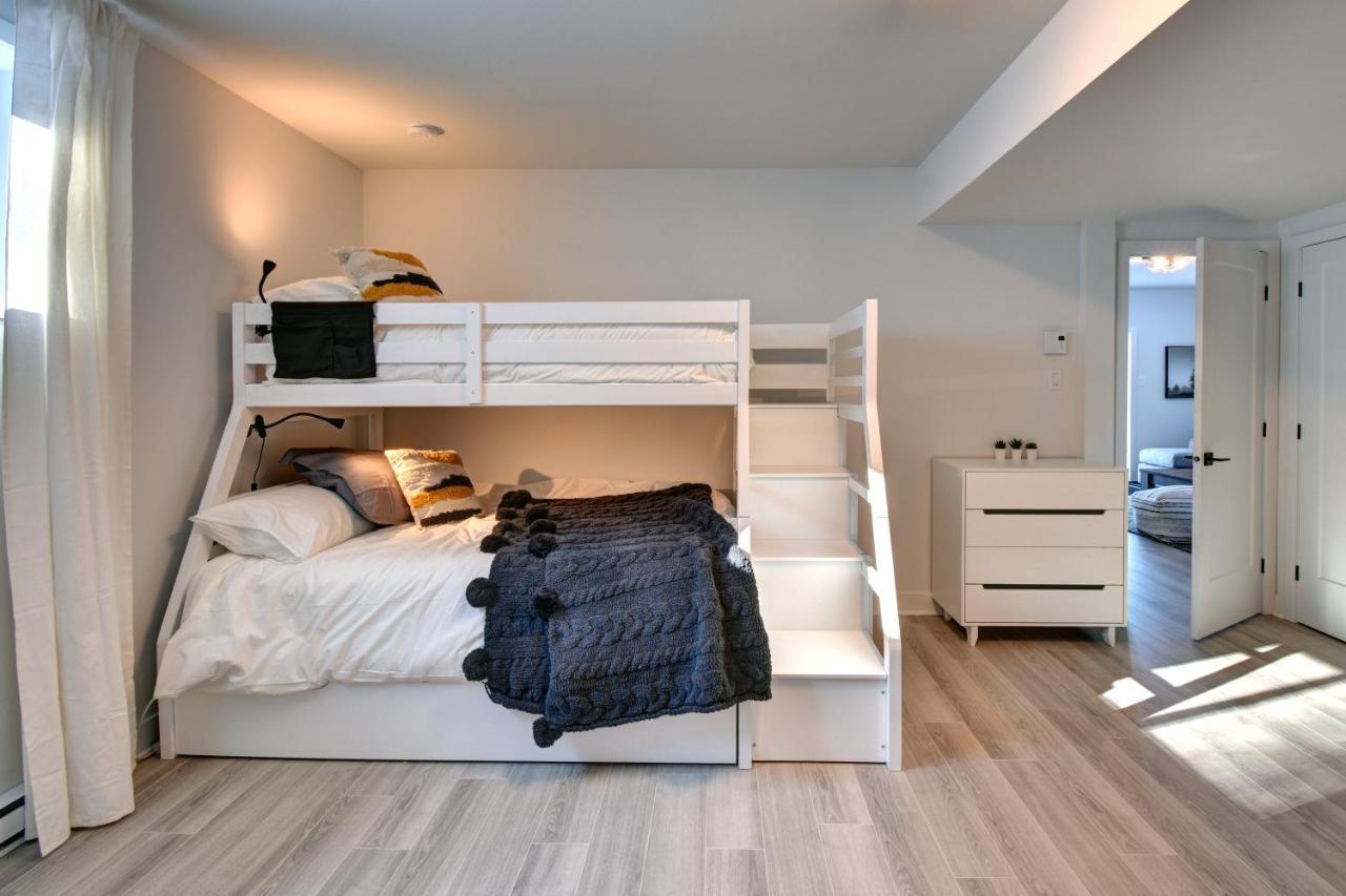 La Conception Chalet Serenity - Mont Tremblant Ski - Spa Sauna Wifi Tv Privet Chic Modern Houseヴィラ エクステリア 写真